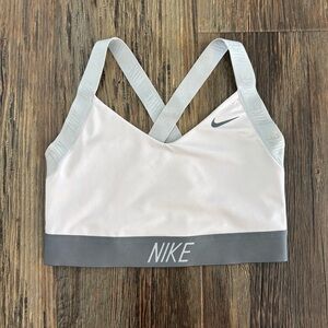 NIKE PRO INDY LOGO SPORTS BRA WHITE/GRAY DRI-FIT SZ MEDIUM NO PADS ATHLETIC GYM